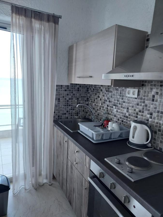Aqua Apartments ลูตรา โอรายาส เอเลนิส ภายนอก รูปภาพ